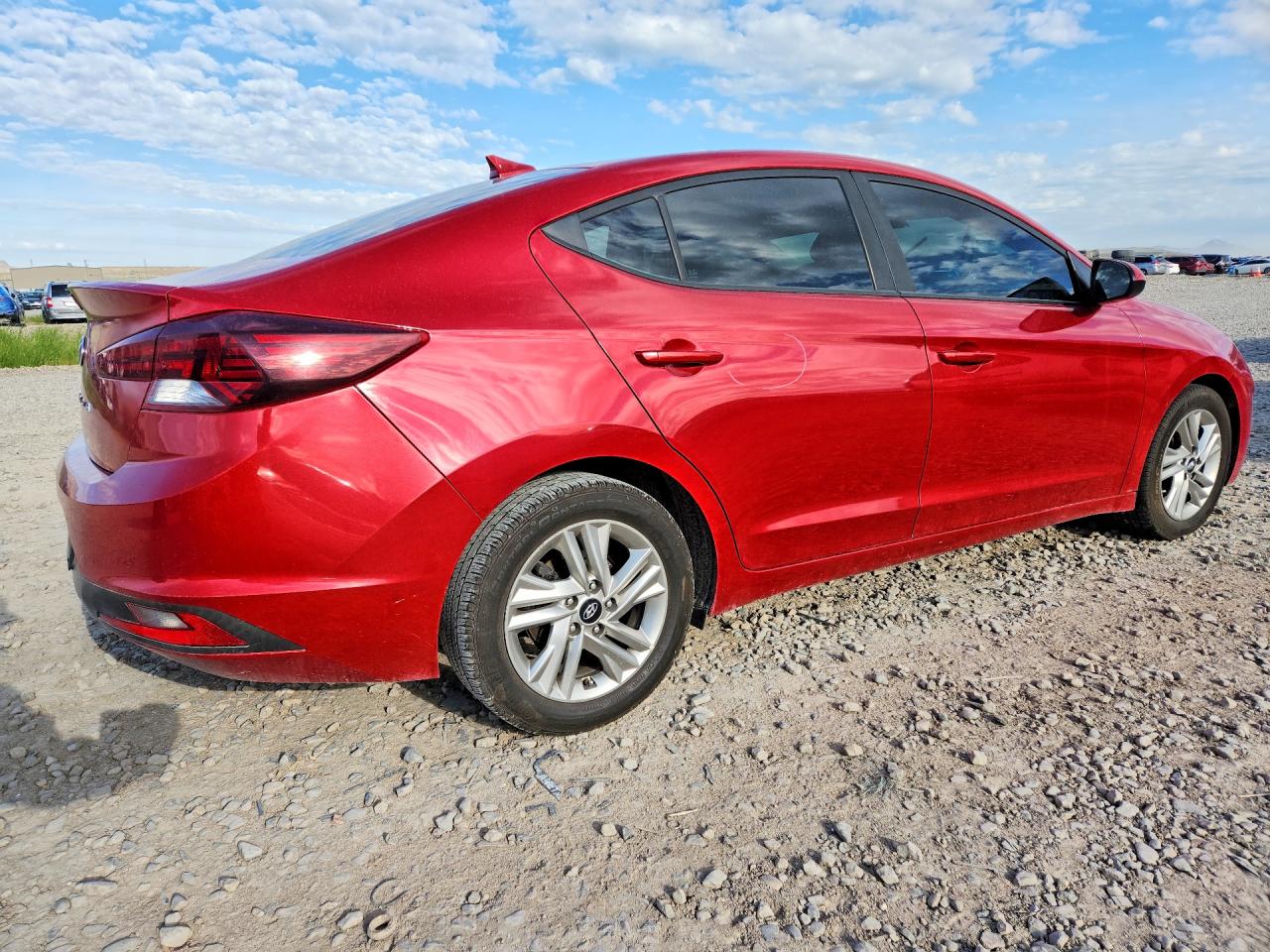 Hyundai ELANTRA Sel