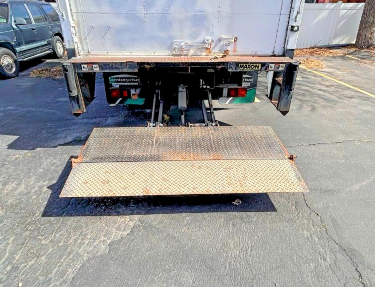 Mitsubishi Fuso Truck Of America Inc Fe Fec72s