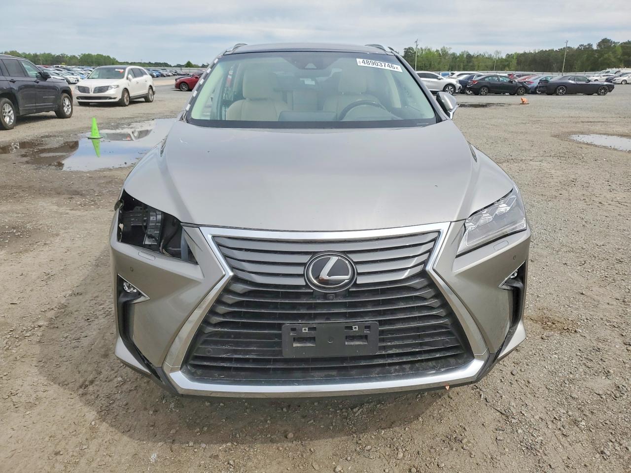Lexus RX Base
