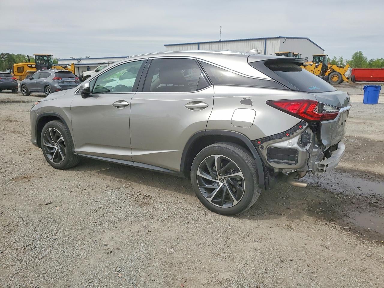 Lexus RX Base