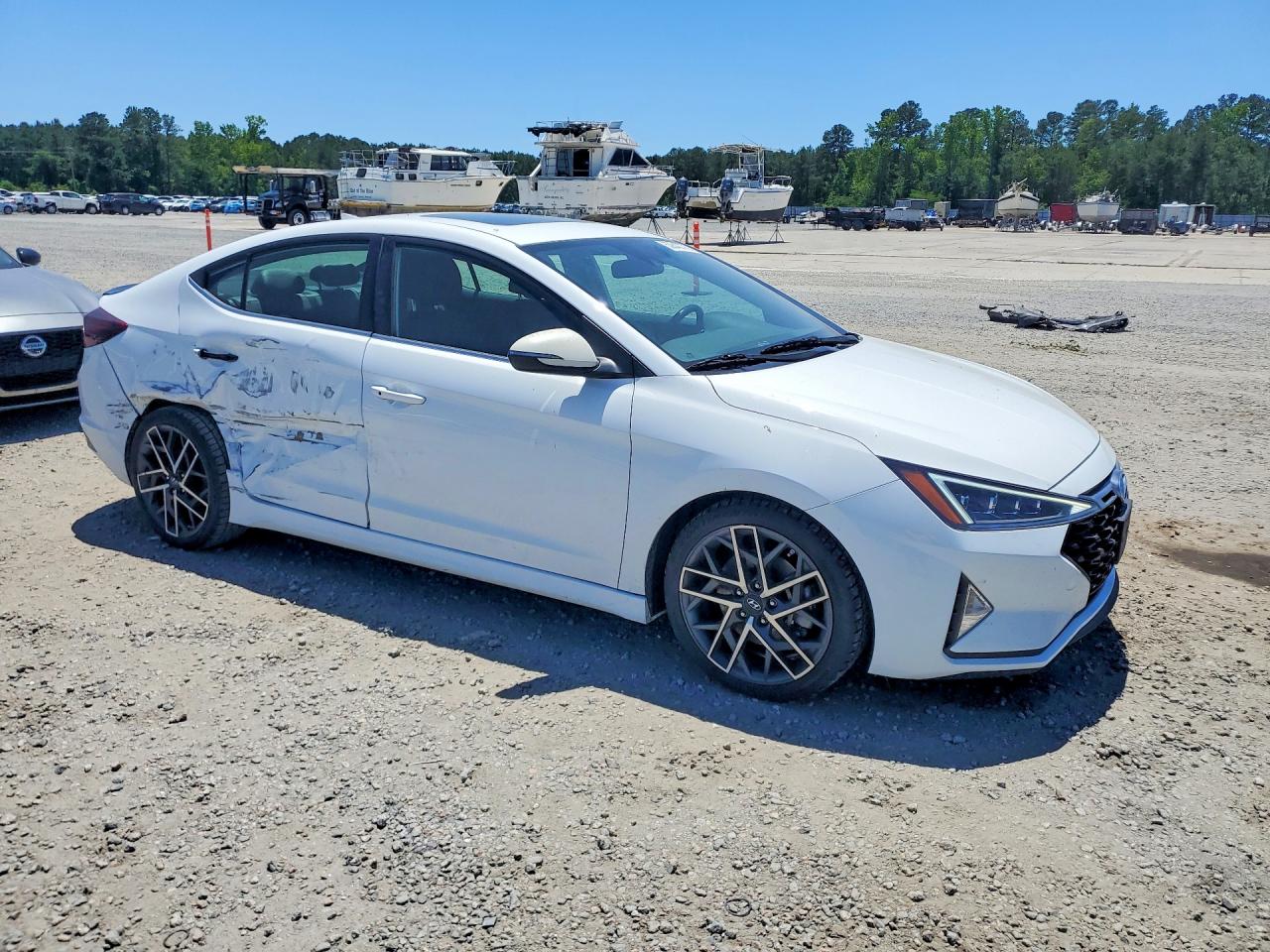 Hyundai ELANTRA Sport