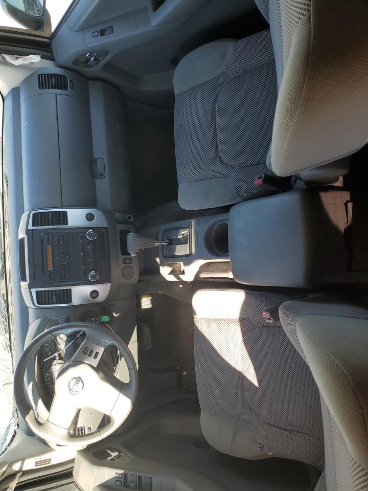 Nissan Frontier Crew Cab Se