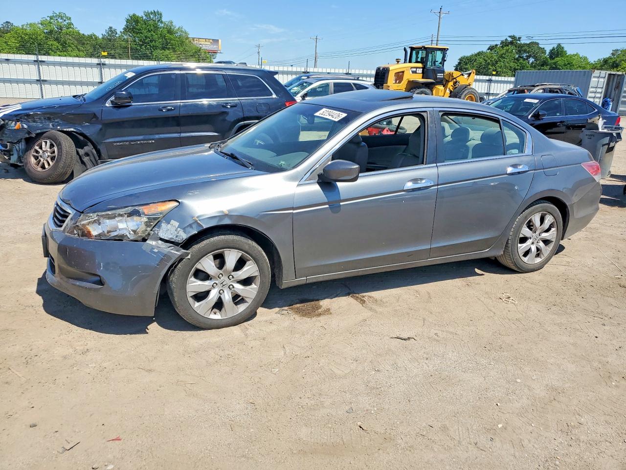 Salvage Honda Accord Image