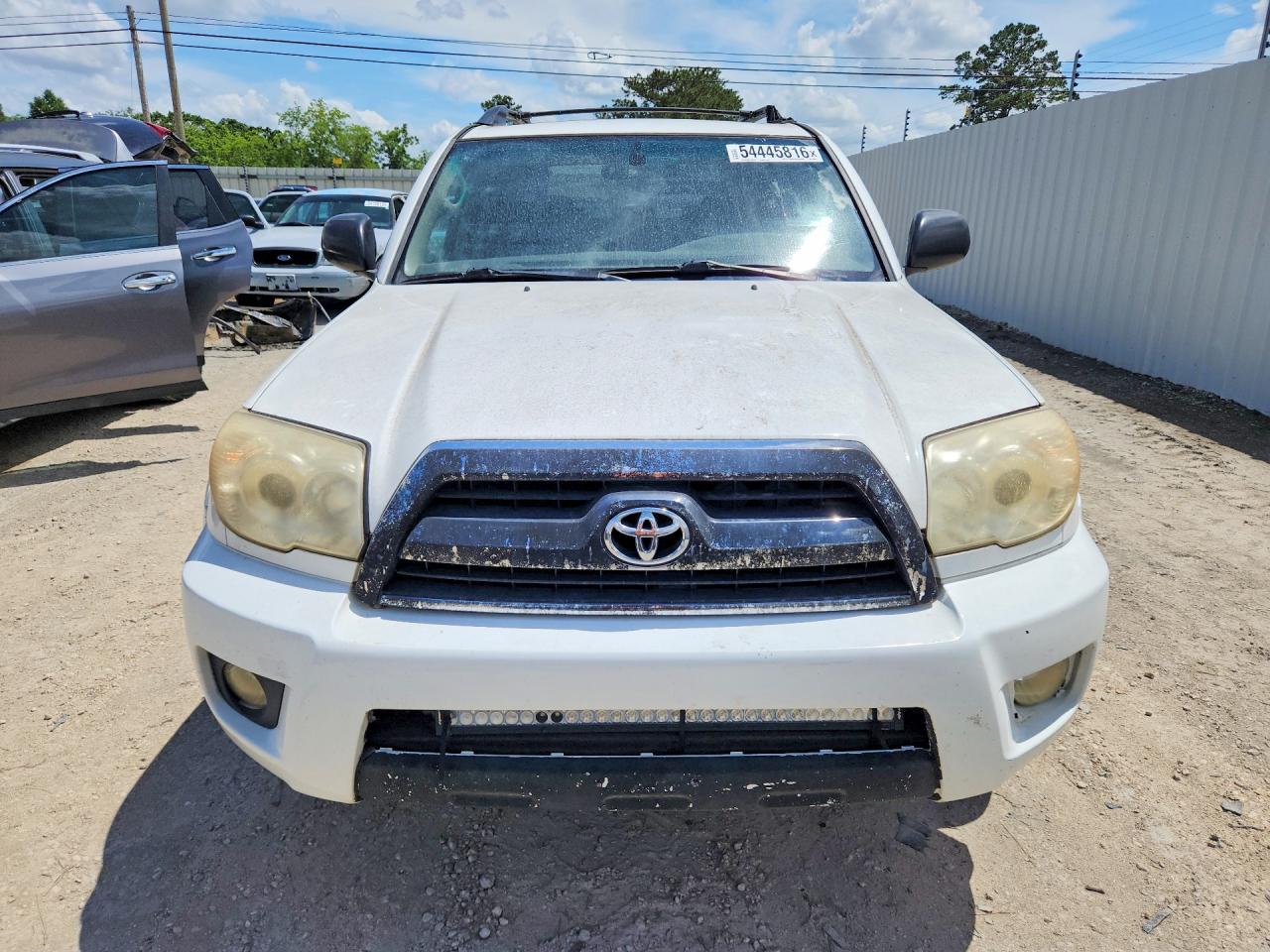 Toyota 4Runner Sr5