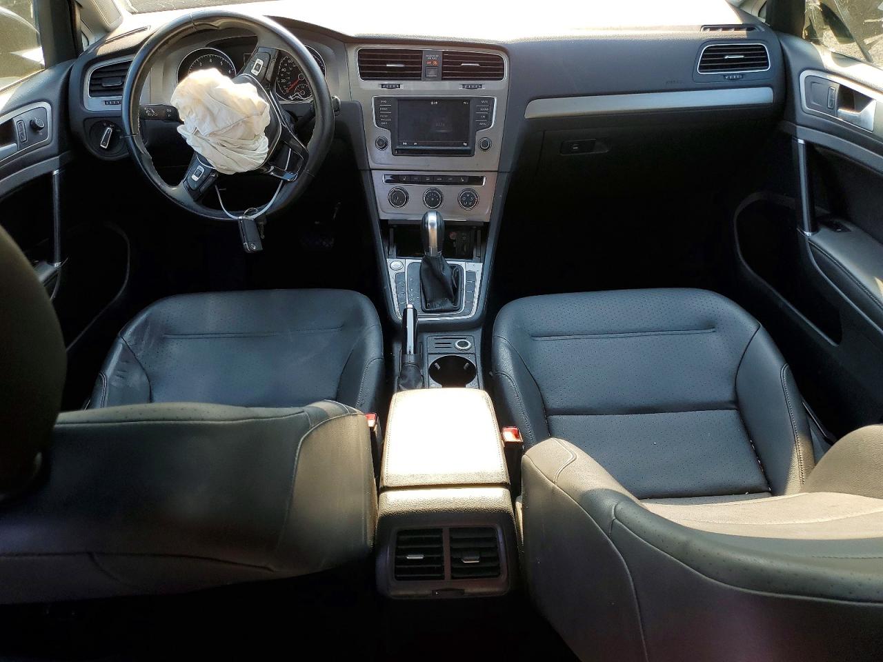 Volkswagen Golf S