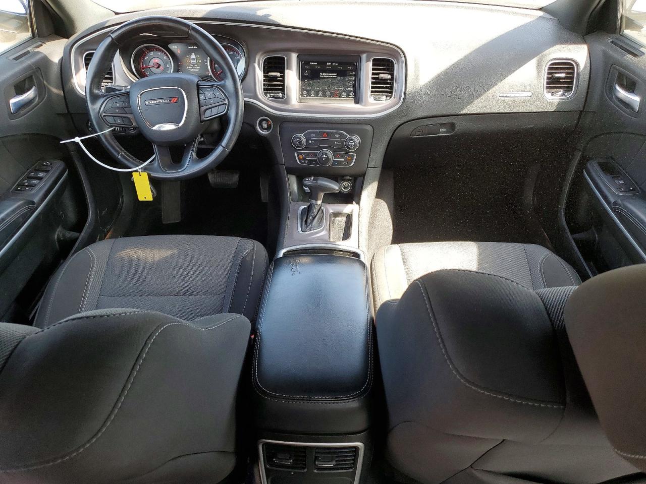 Dodge Charger Sxt