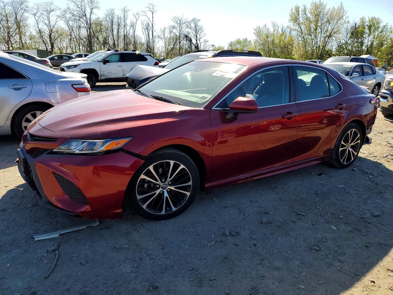 Salvage Toyota Camry Image