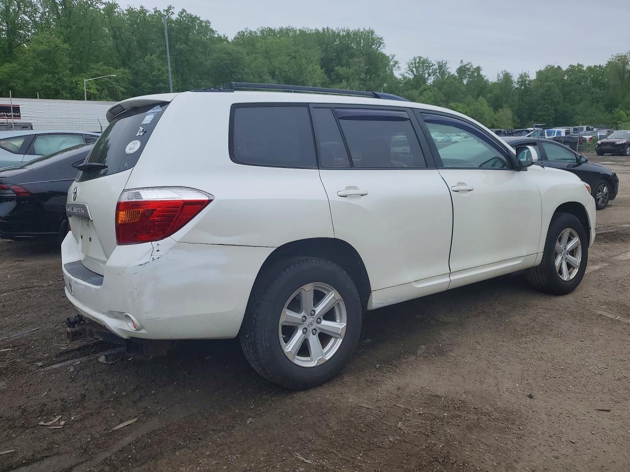 Toyota Highlander Base