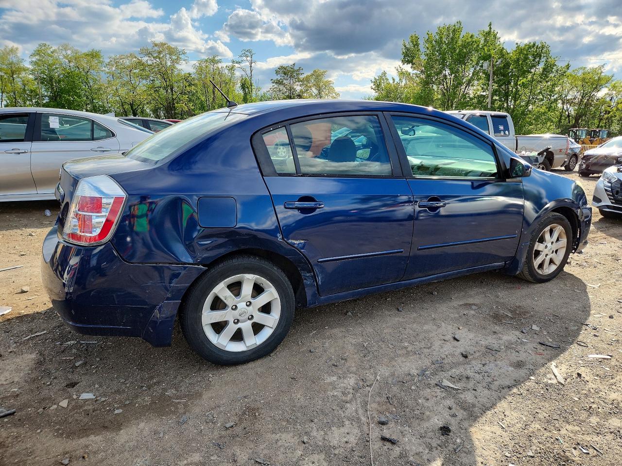 Nissan Sentra 2.0