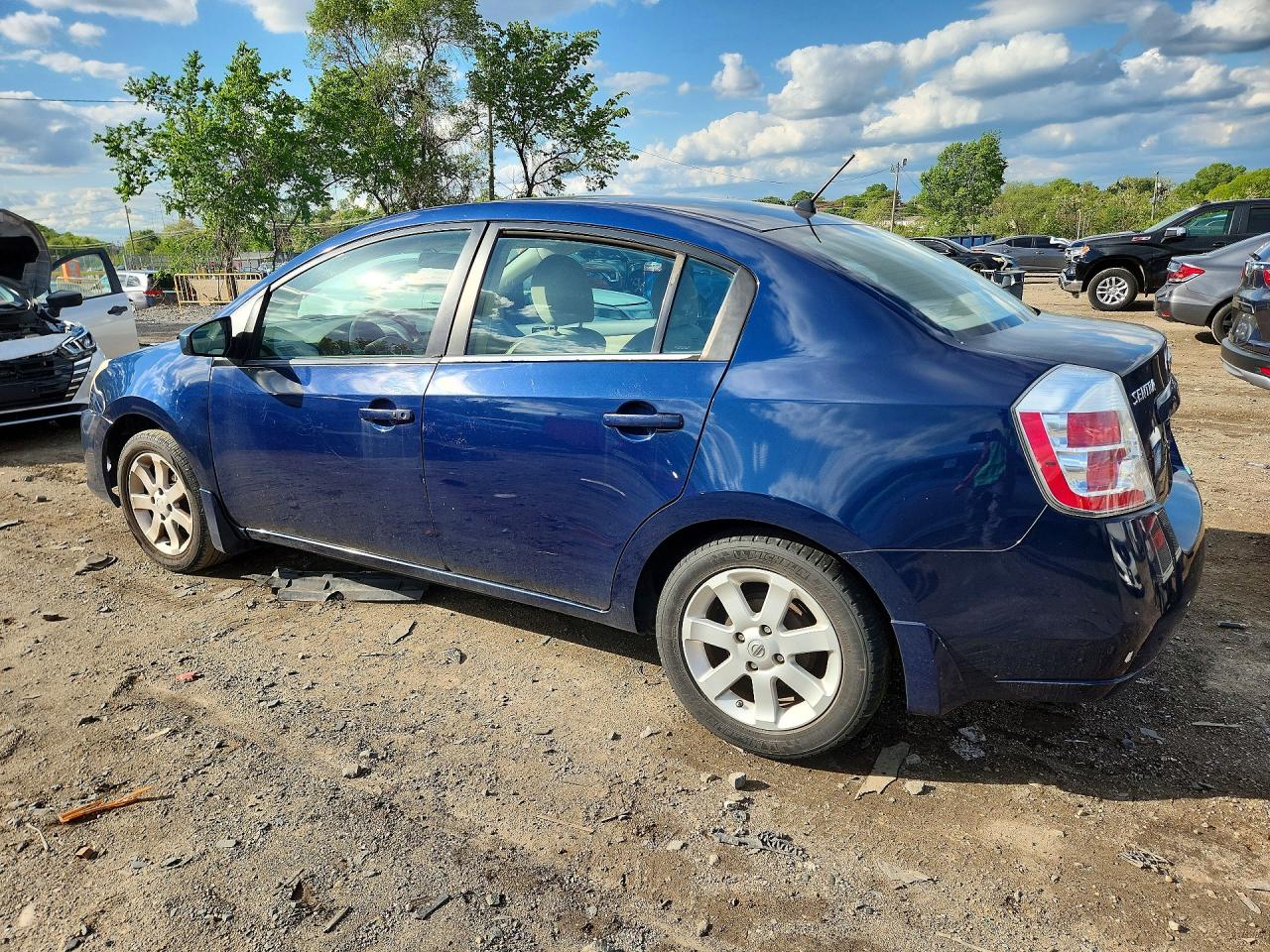Nissan Sentra 2.0