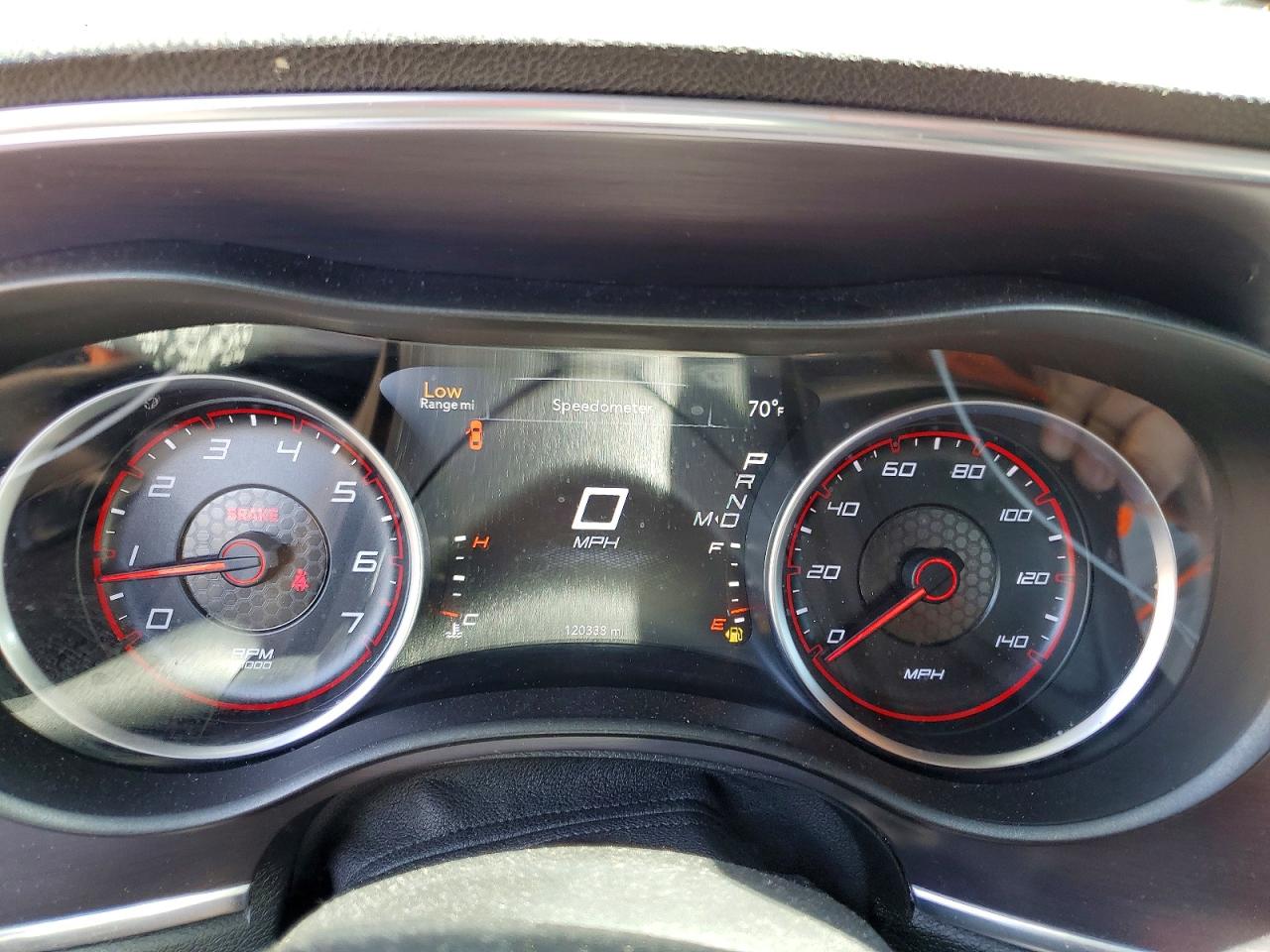 Dodge Charger Se