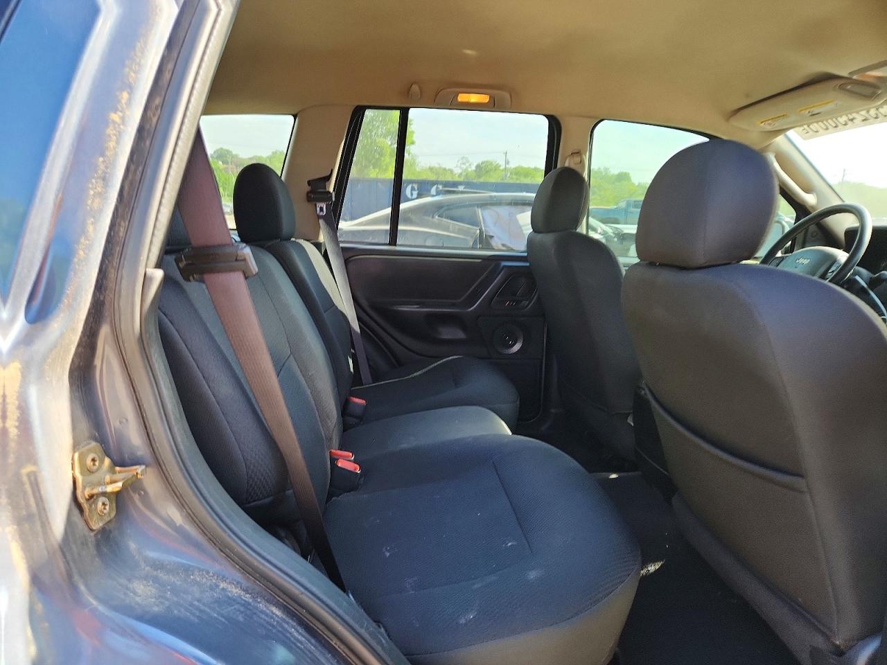 Jeep Grand Cherokee Laredo