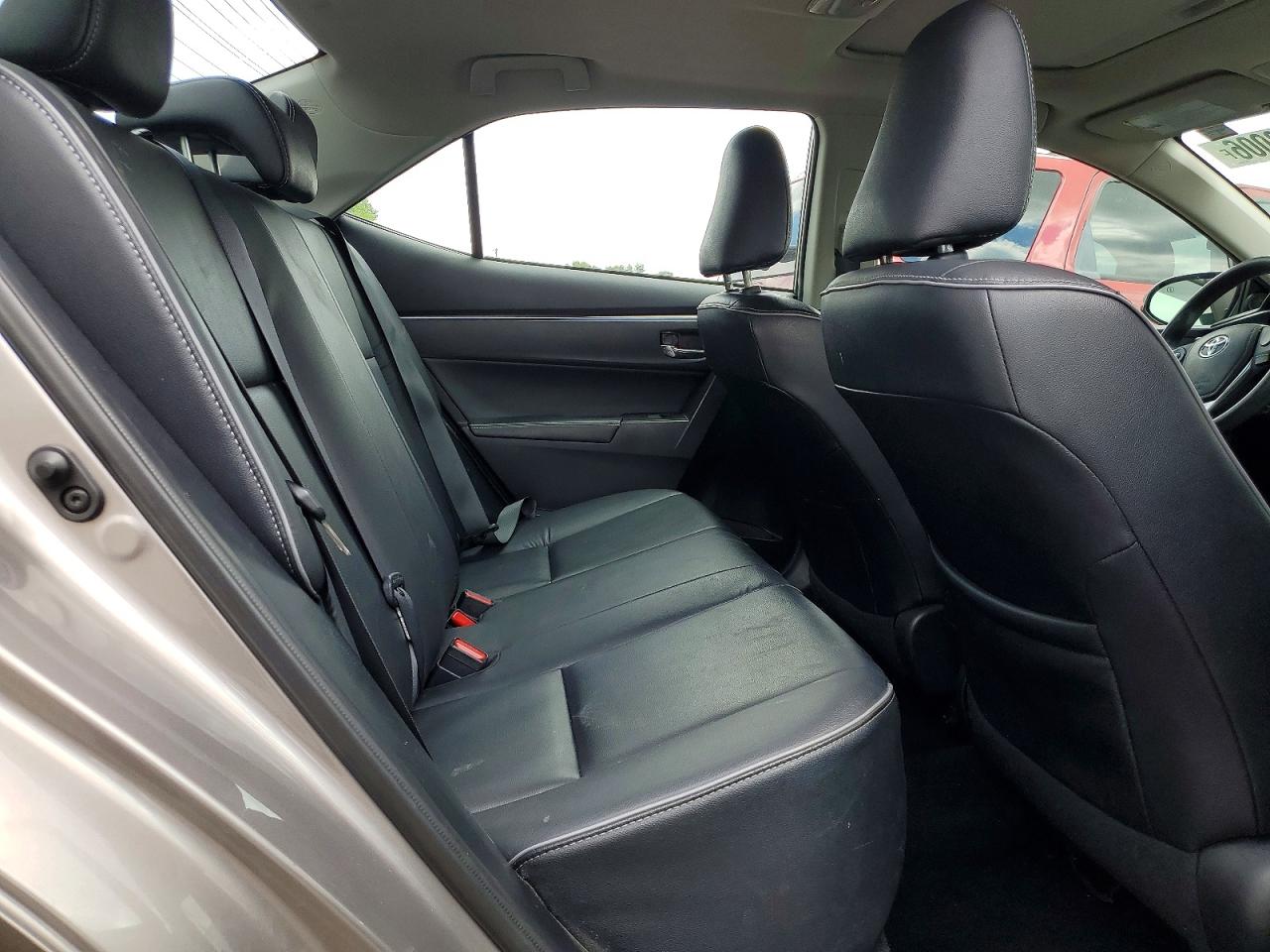 Toyota Corolla Le Premium