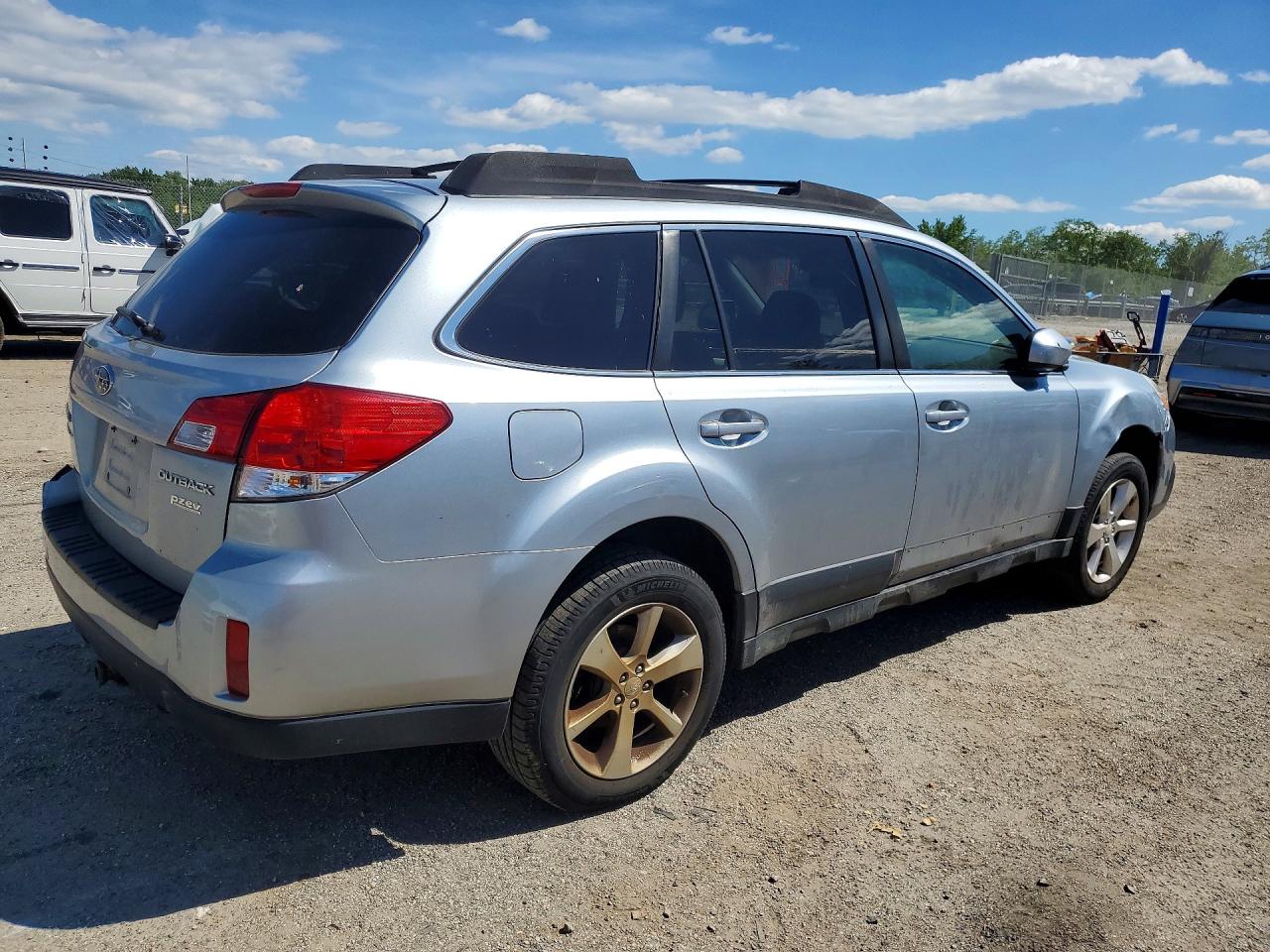Subaru Outback 2.5i Premium