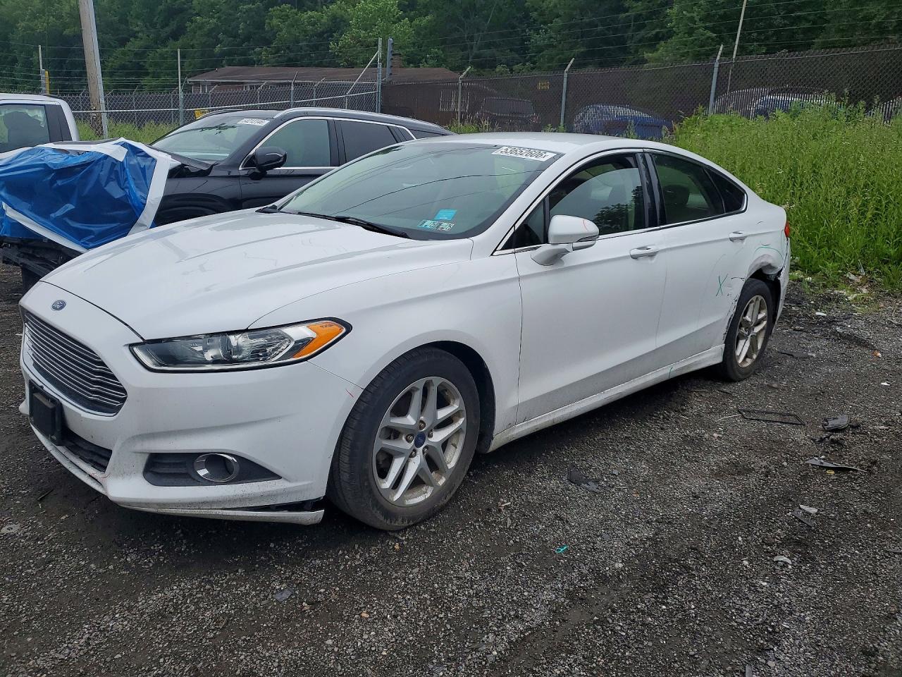 Salvage Ford Fusion Image