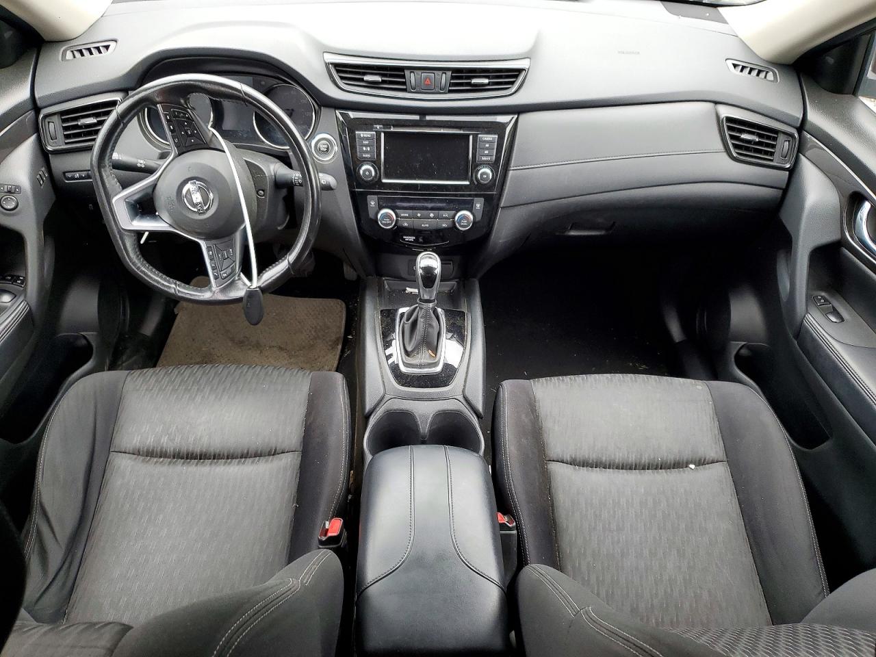 Nissan Rogue Sv