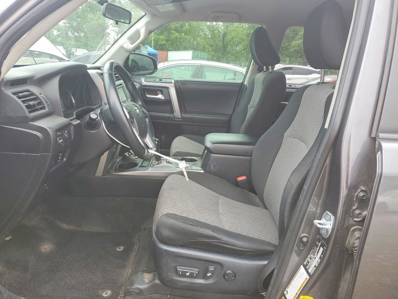Toyota 4Runner Sr5