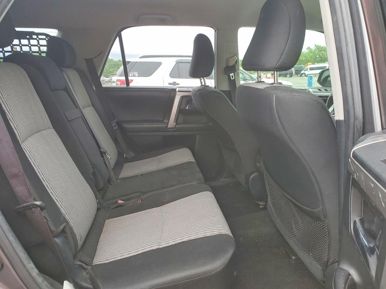 Toyota 4Runner Sr5