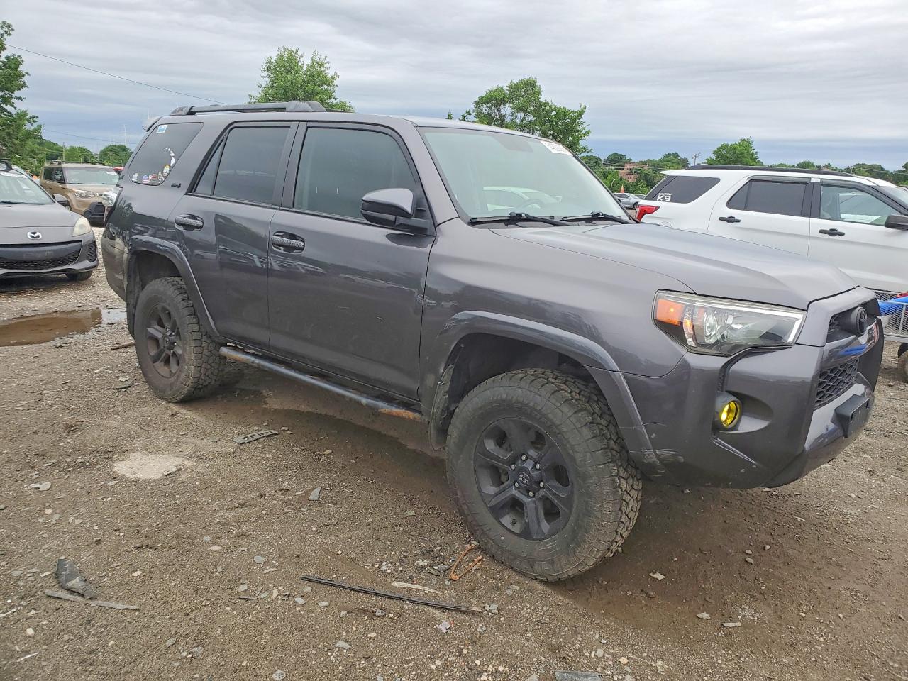 Toyota 4Runner Sr5