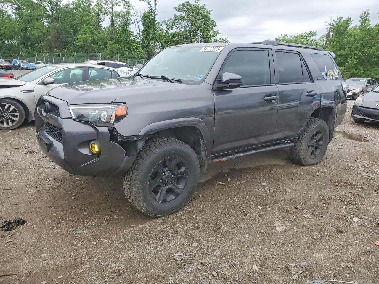 Salvage Toyota 4Runner Image
