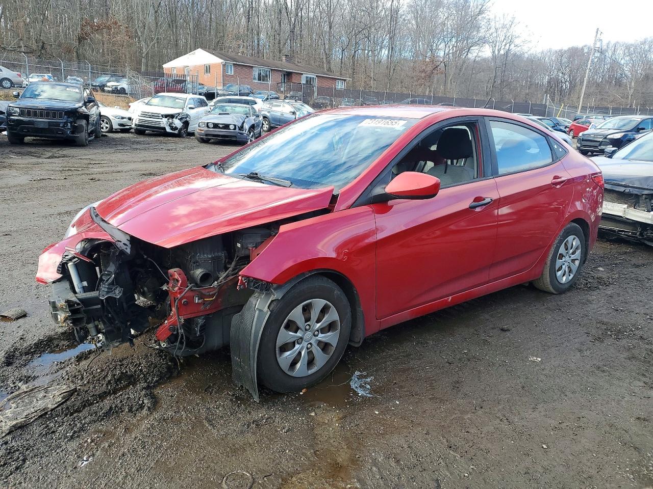 Salvage Hyundai ACCENT Image