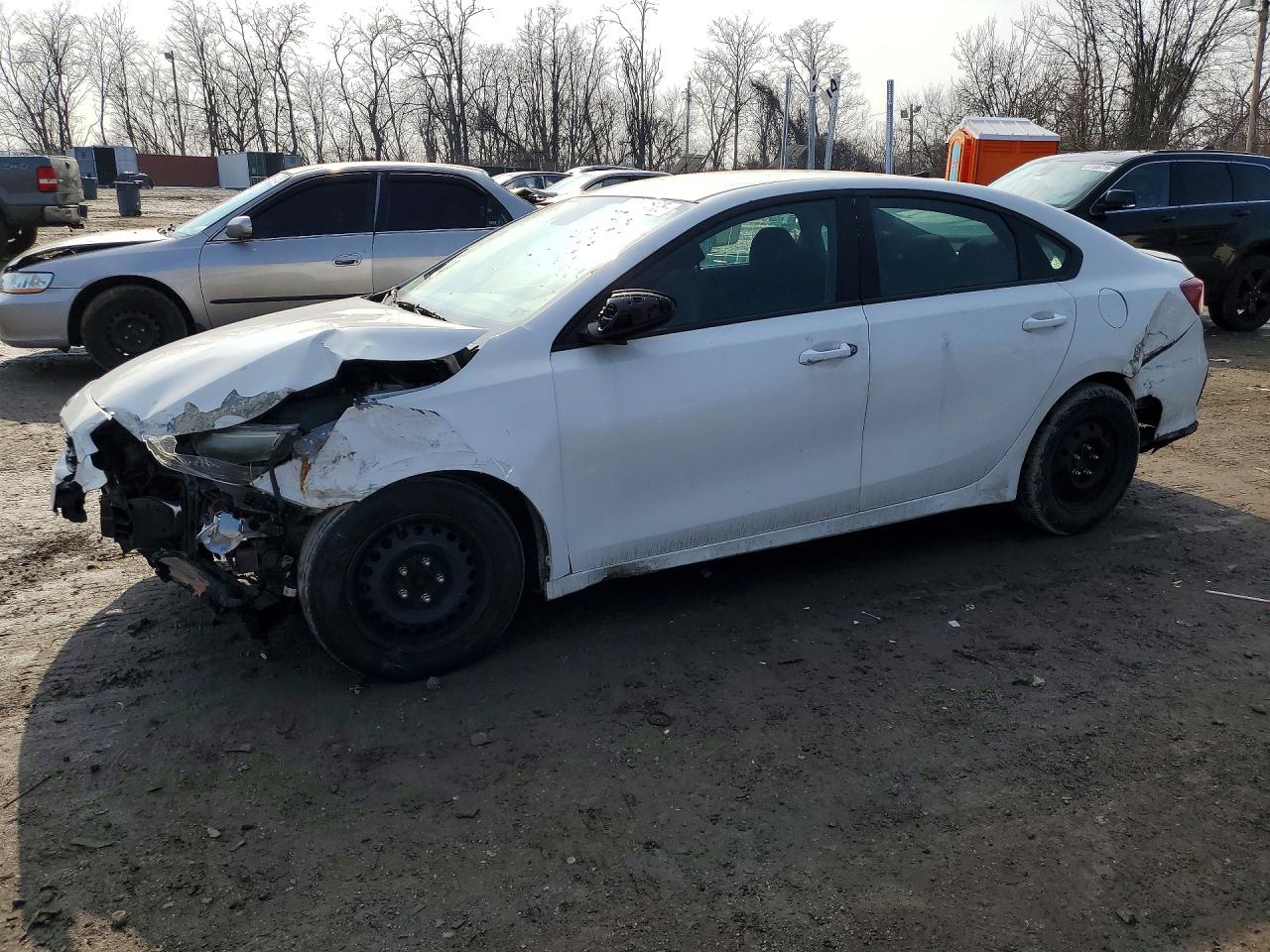 Salvage Kia Forte Image