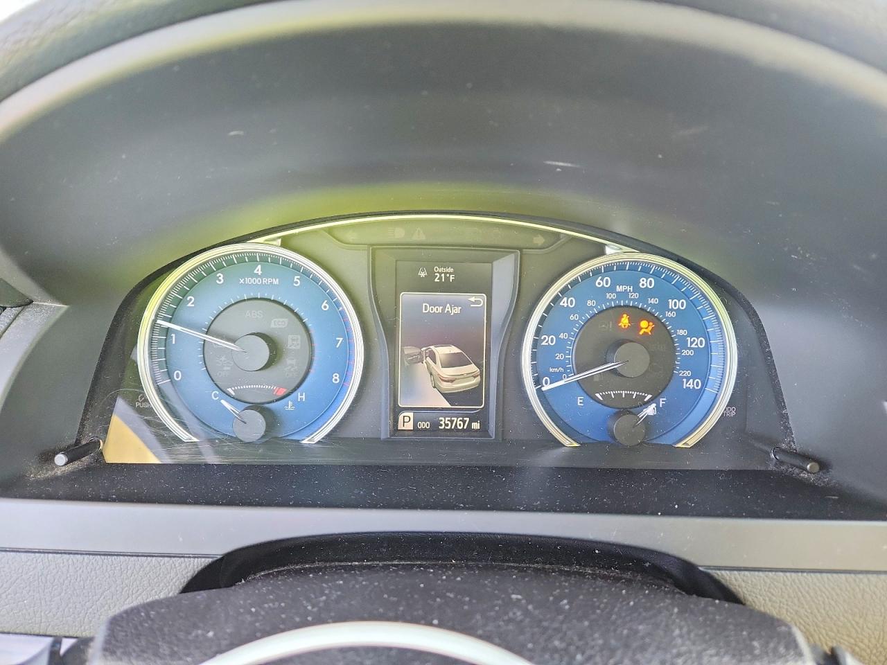 Toyota Camry Le