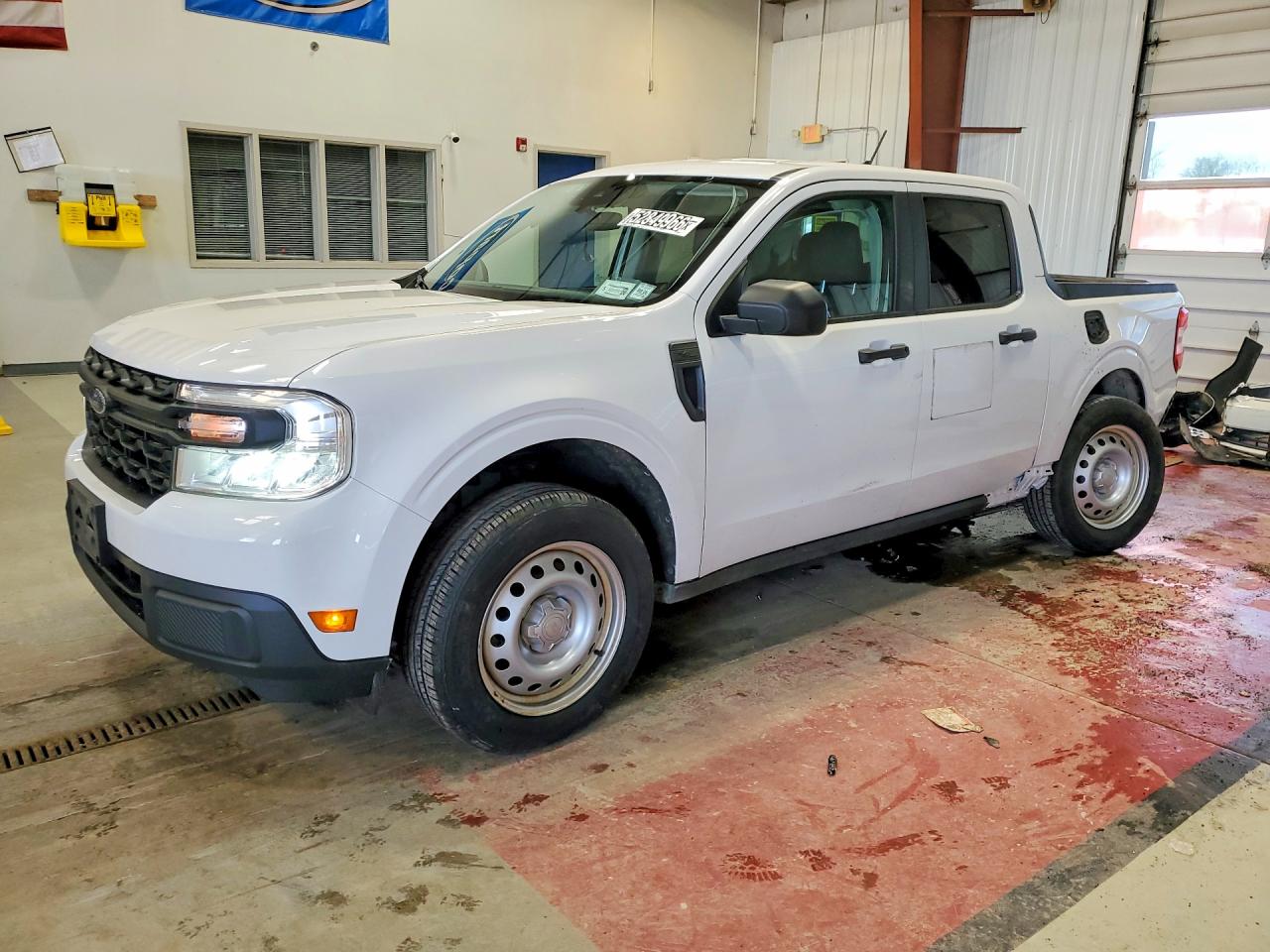 Salvage Ford Maverick Image