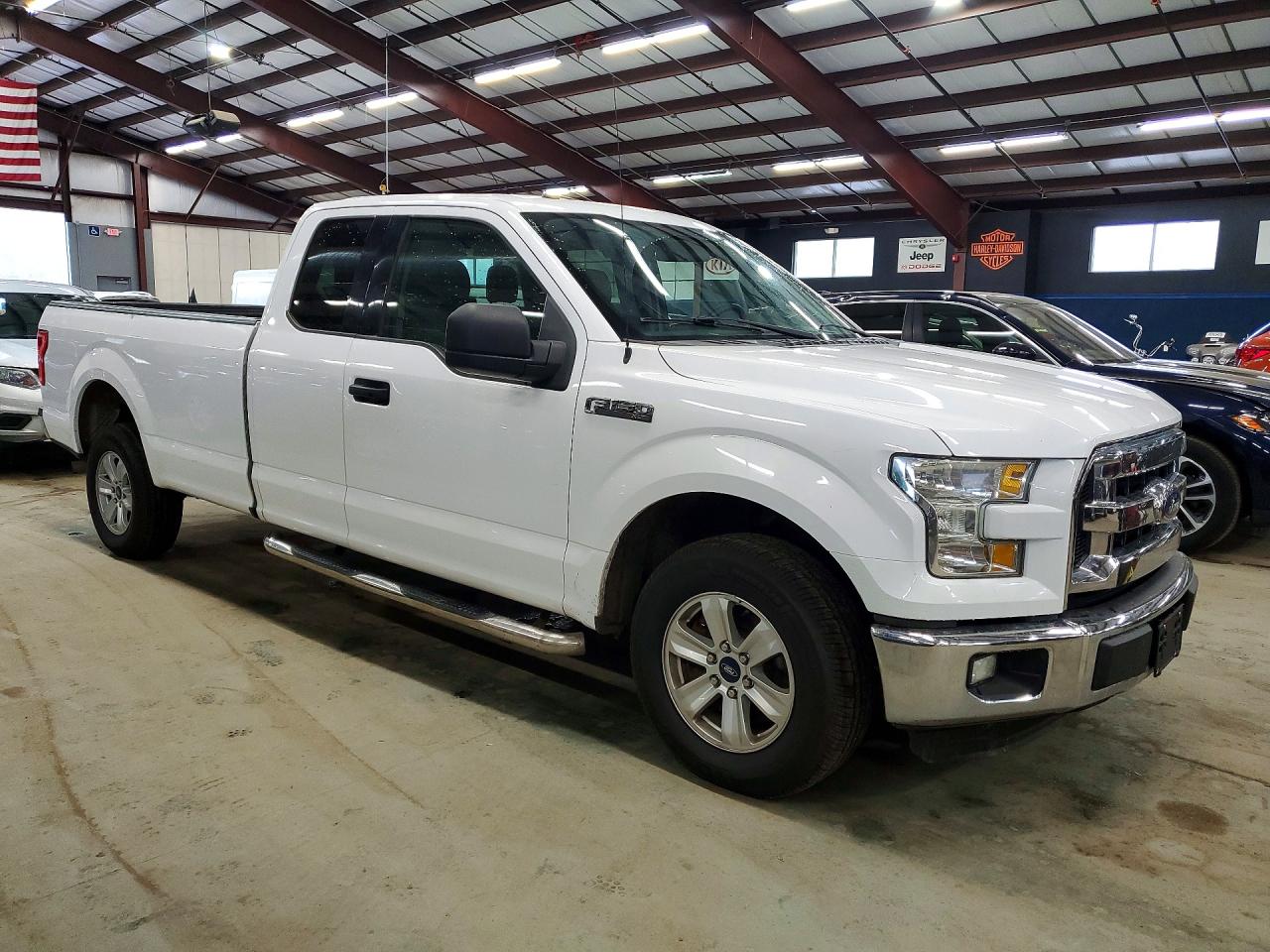Ford F-150 Super Cab