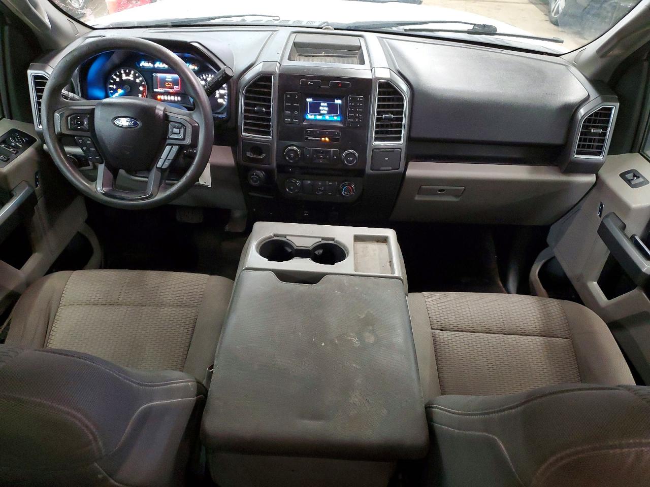 Ford F-150 Super Cab