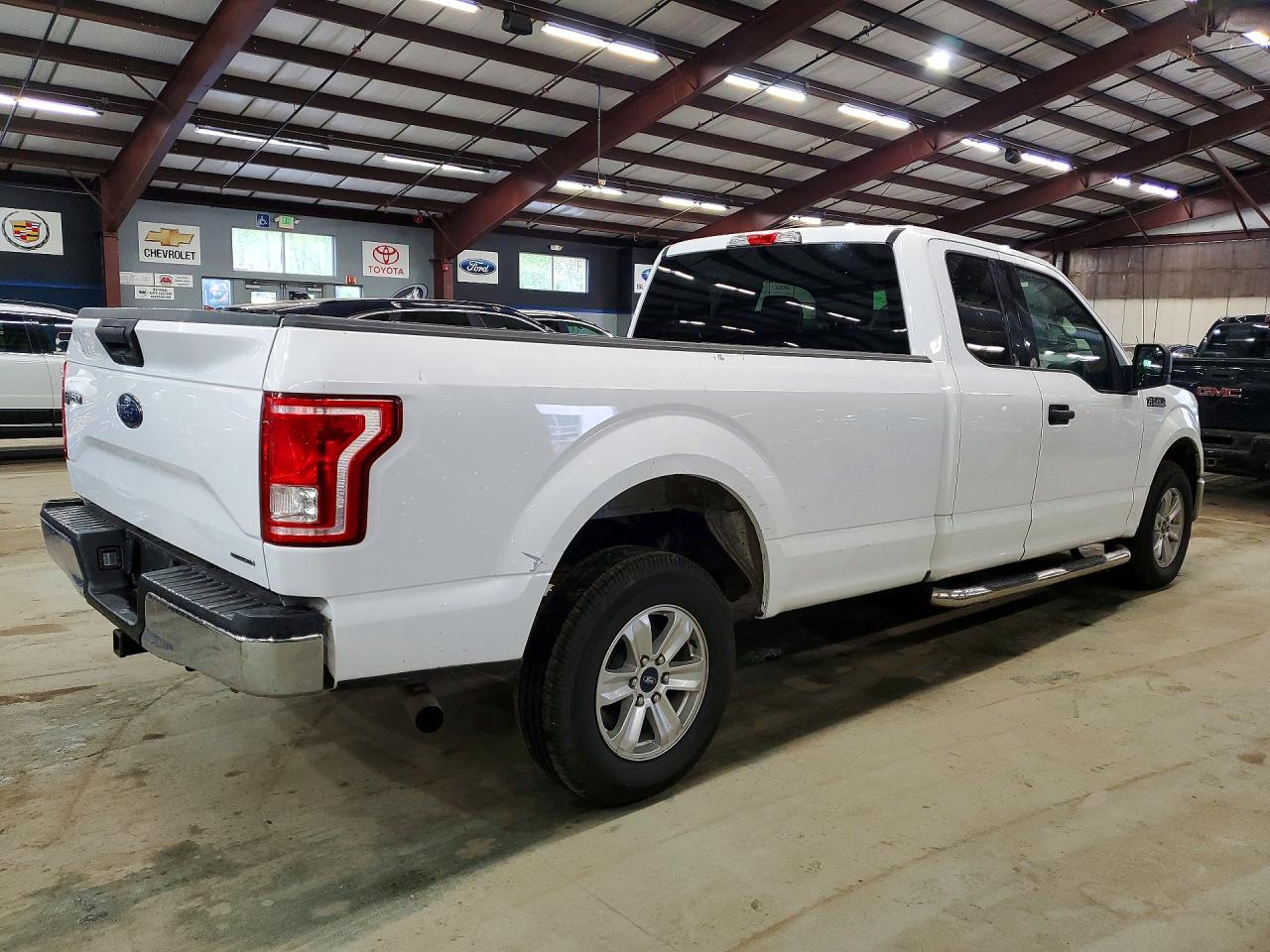 Ford F-150 Super Cab