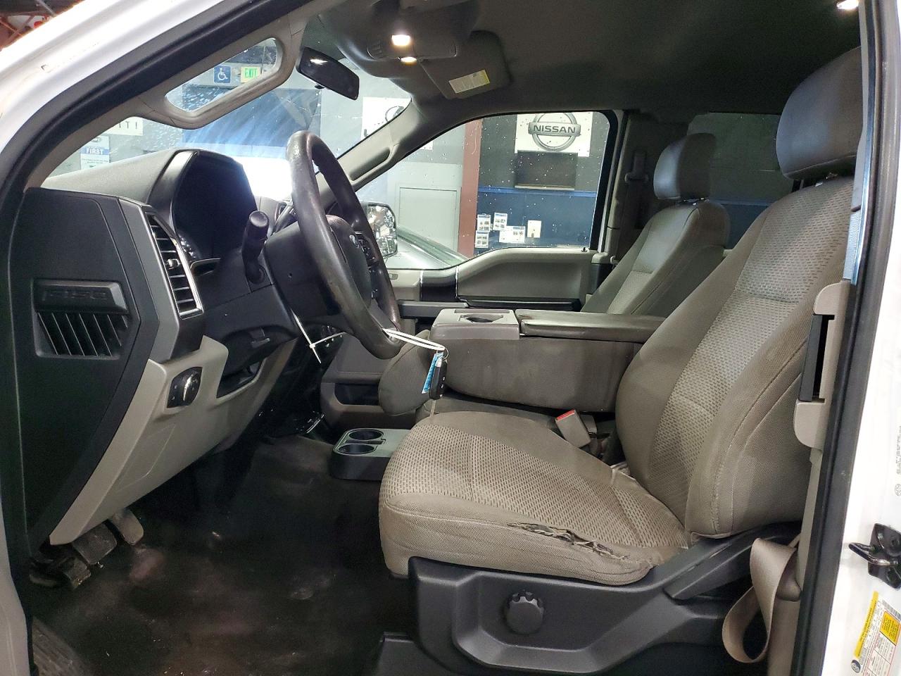 Ford F-150 Super Cab