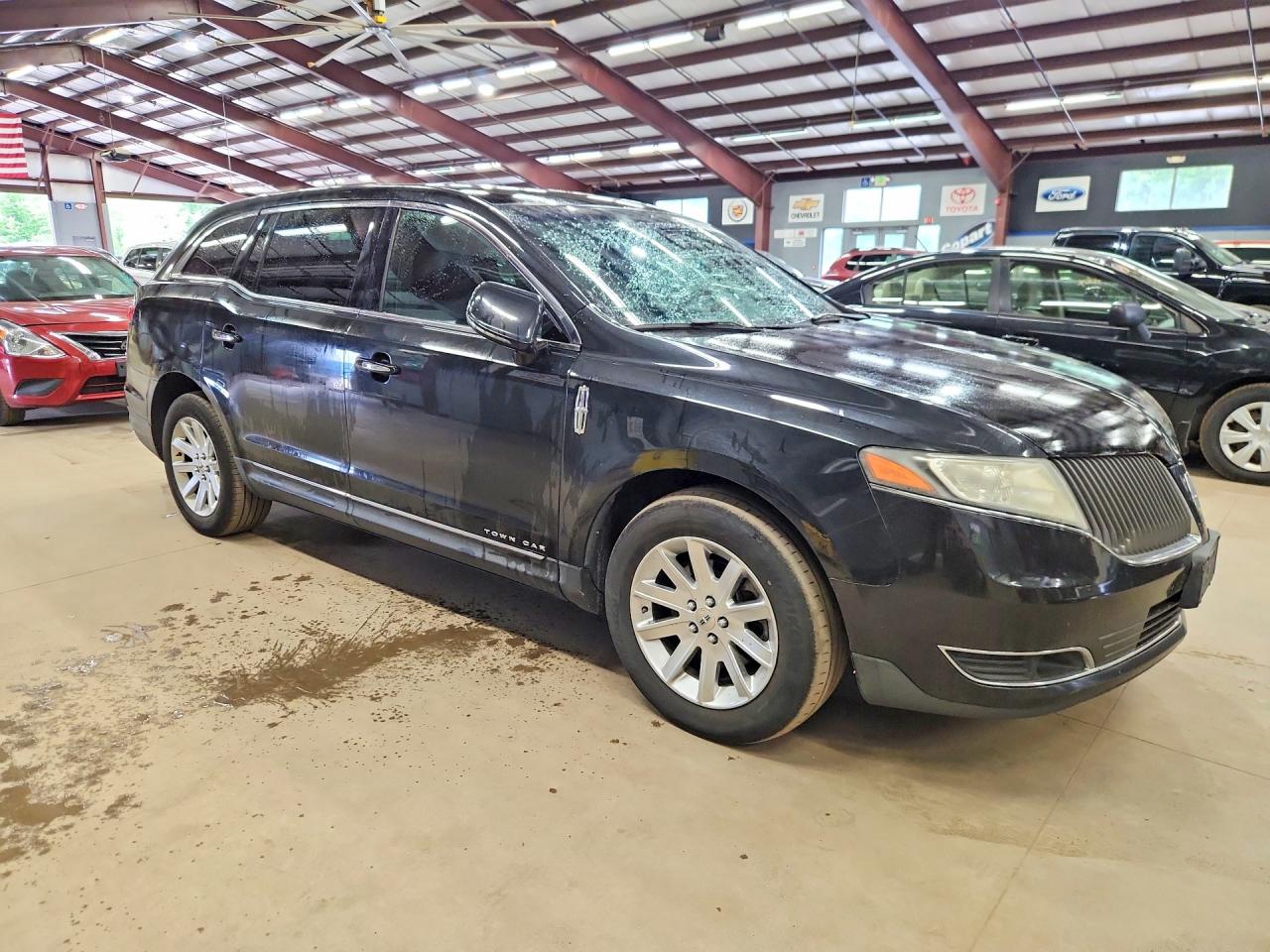 Lincoln MKT