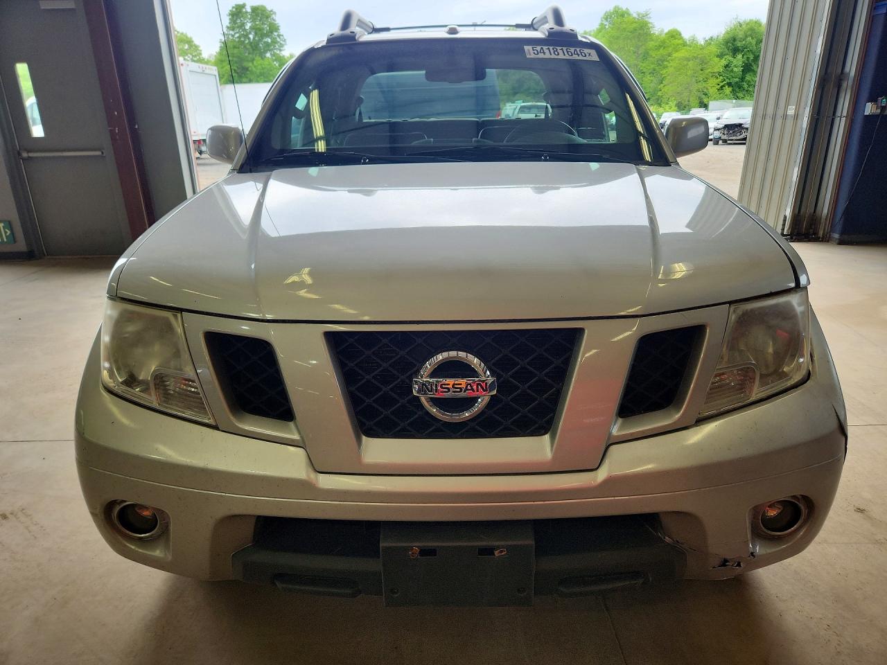 Nissan Frontier S