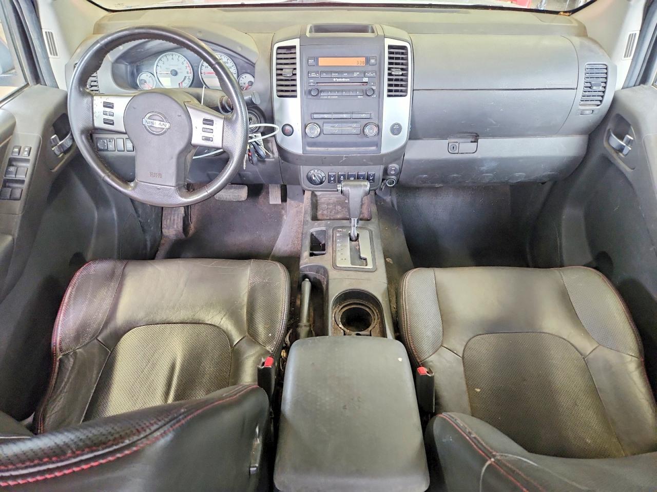 Nissan Frontier S