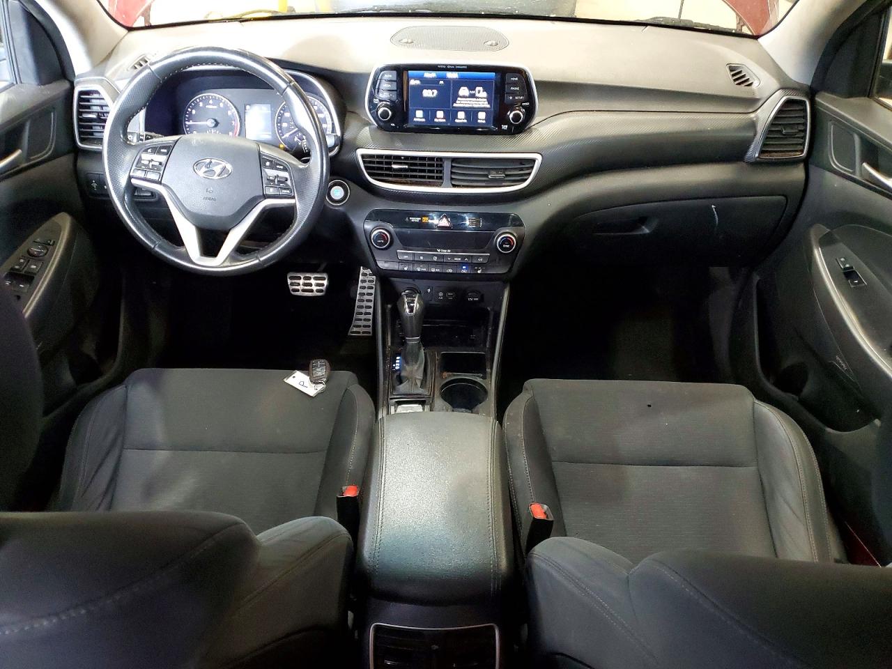 Hyundai TUCSON Night