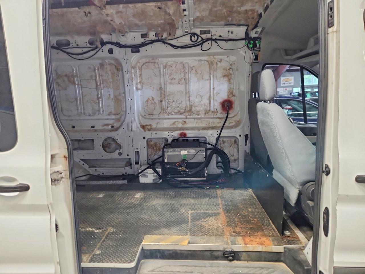 Ford Transit T-250