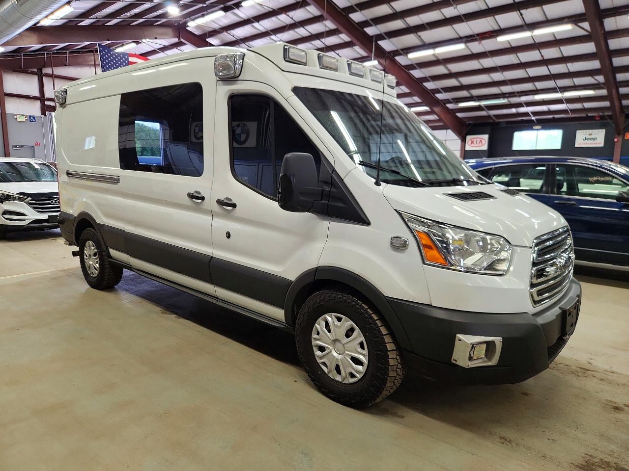Ford Transit T-250