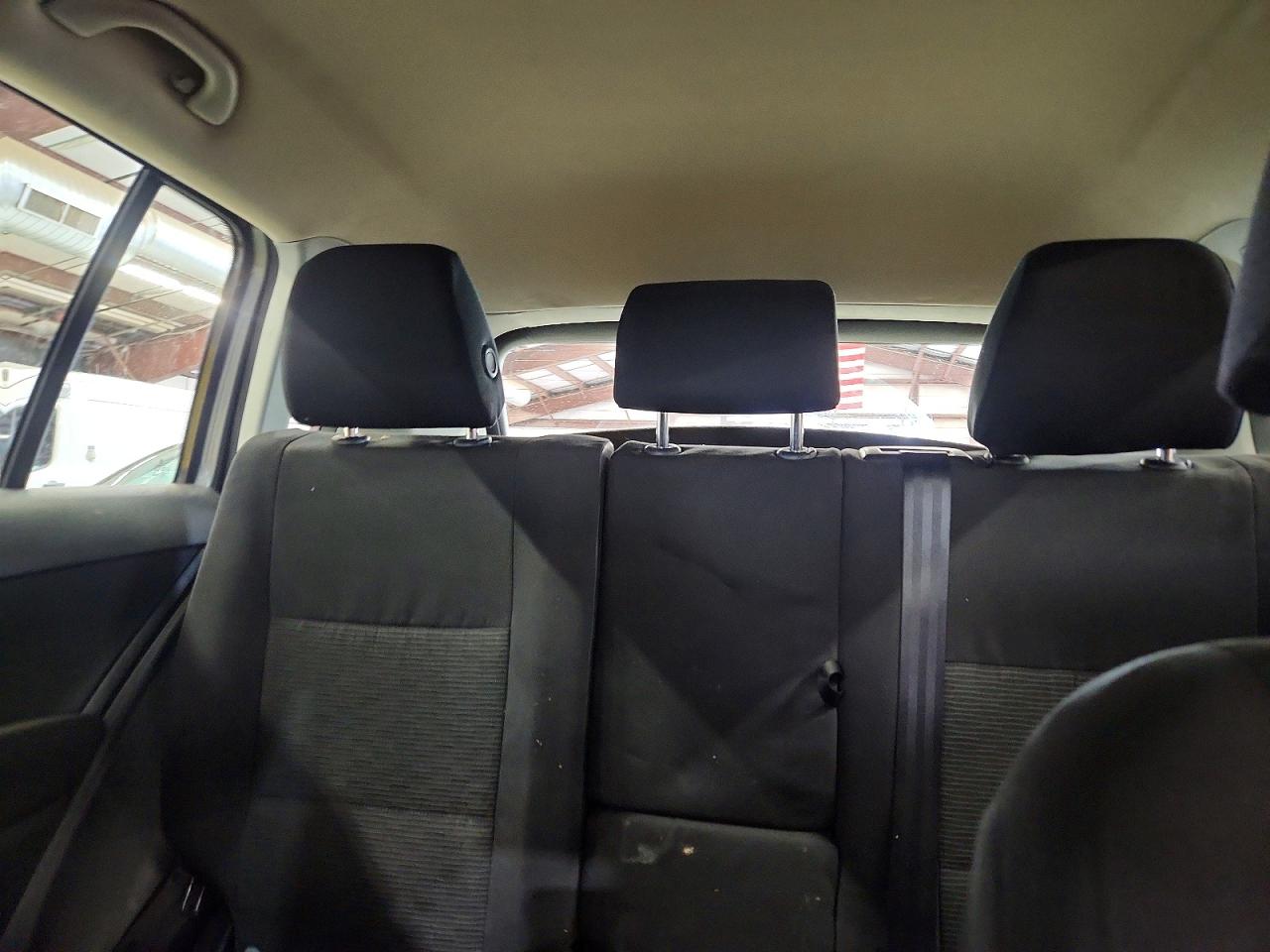 Volkswagen Tiguan S