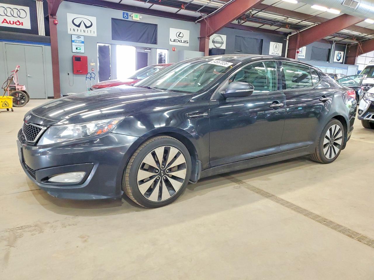 Salvage Kia Optima Image