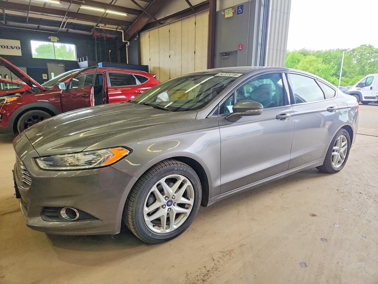 Salvage Ford Fusion Image