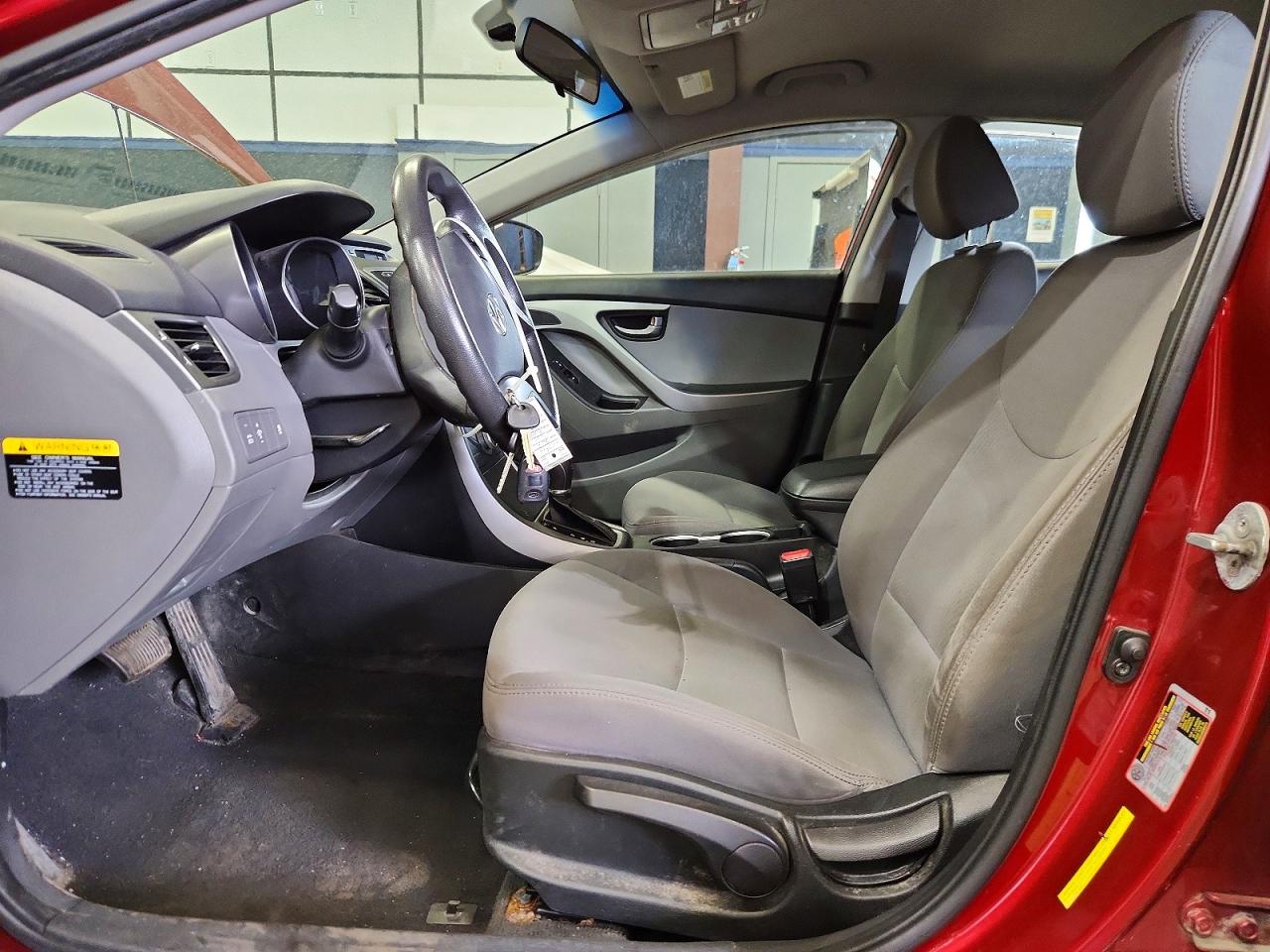 Hyundai ELANTRA Se