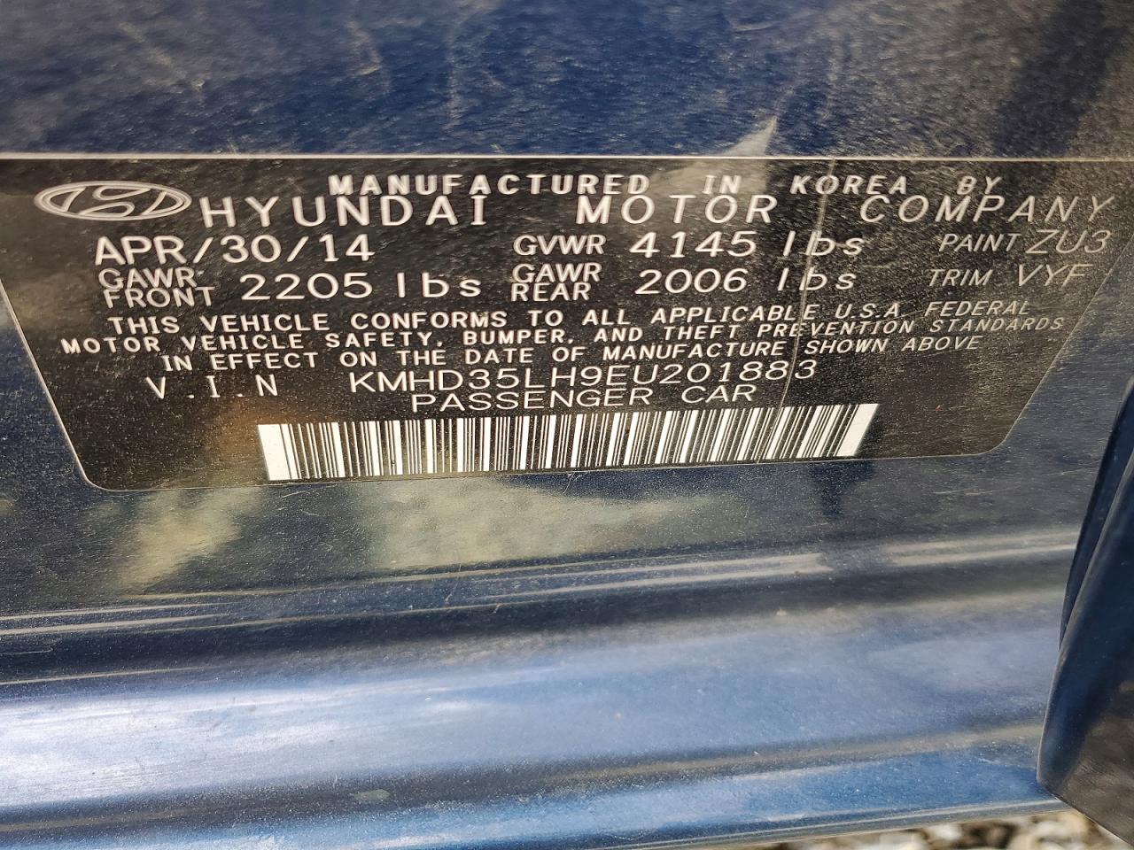 Hyundai ELANTRA Base