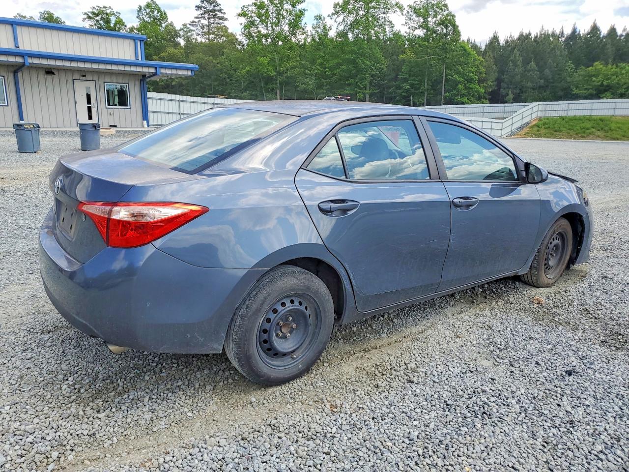 Toyota Corolla L