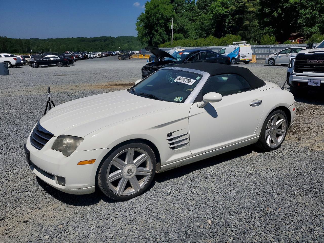 Salvage Chrysler Crossfire Image