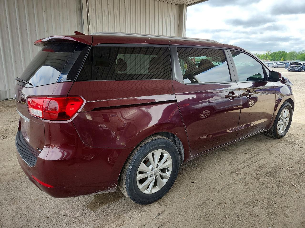Kia Sedona Lx