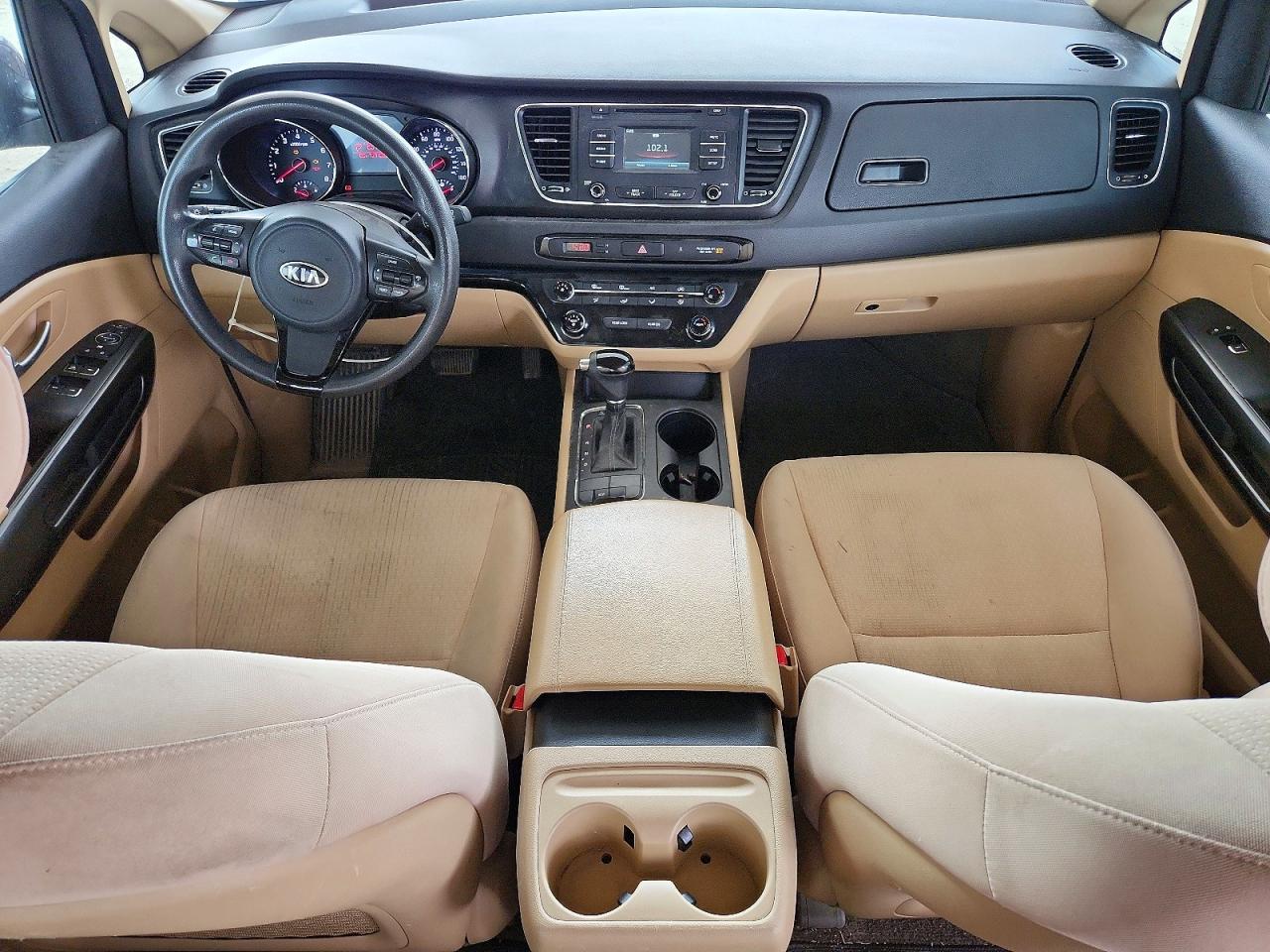 Kia Sedona Lx