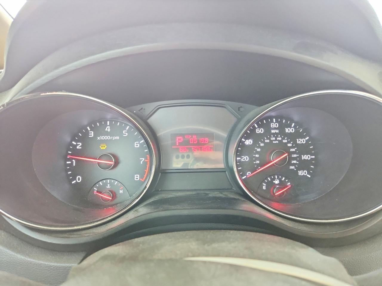 Kia Sedona Lx