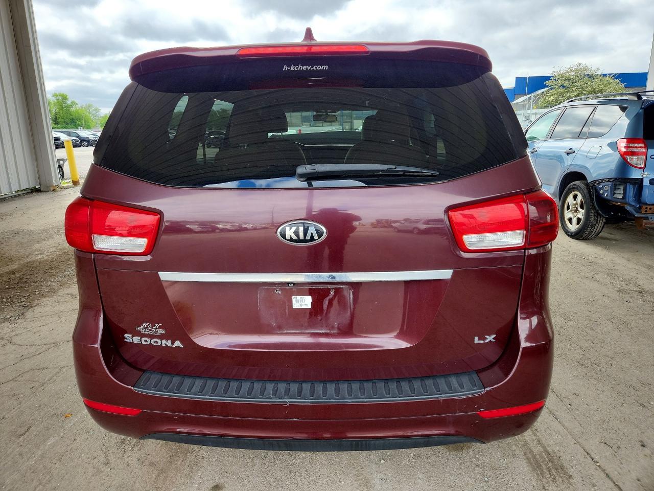 Kia Sedona Lx