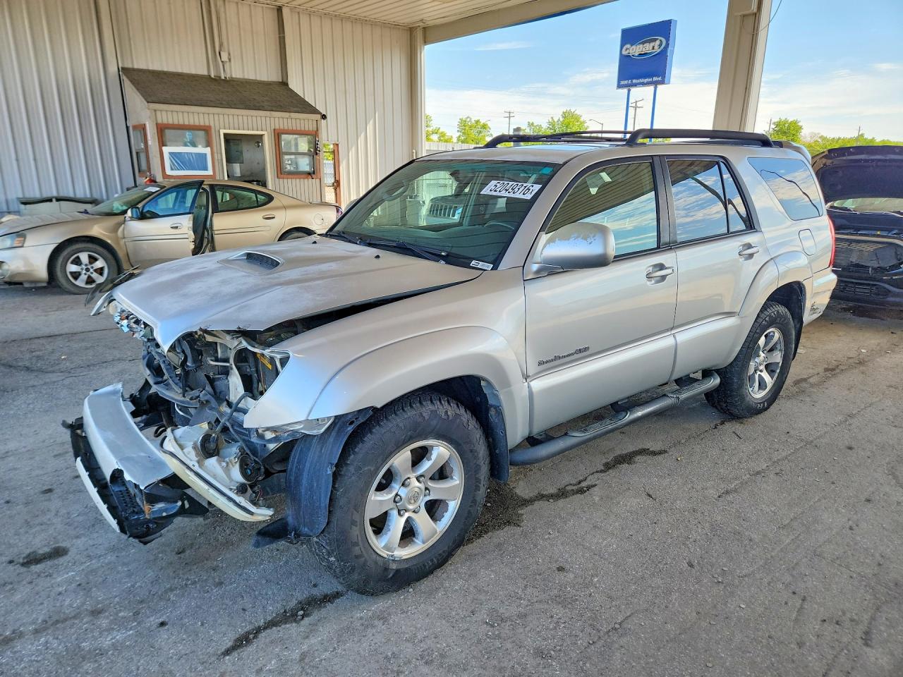 Salvage Toyota 4Runner Image